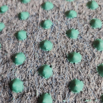 460 GAZON WITH STUDS GREY 400cm breed