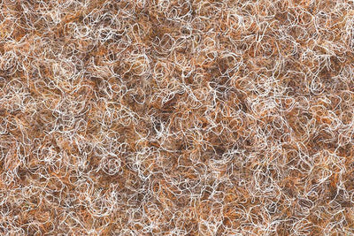 460 GAZON WITH STUDS BEIGE 400cm breed