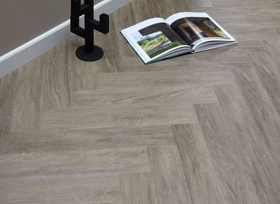 SAFFIER Camino Oak Herringbone 50858 Saxon inclusief leggen