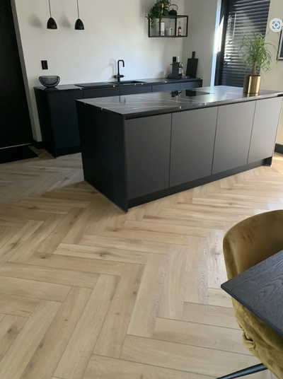 Callisto Visgraat 5201 (rigid click) Natural Oak Light €47,95/m²