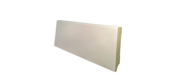 Moderne plint 9010 Voorgelakt 120x12mm 244cm