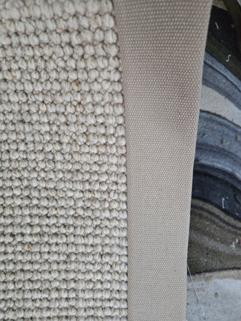 740x106 wollen tapijt loper gebandeerd