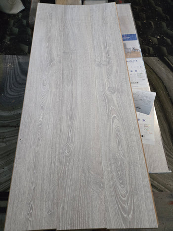 7,34 m2 laminaat quickstep impressive platina classic oak grey 508
